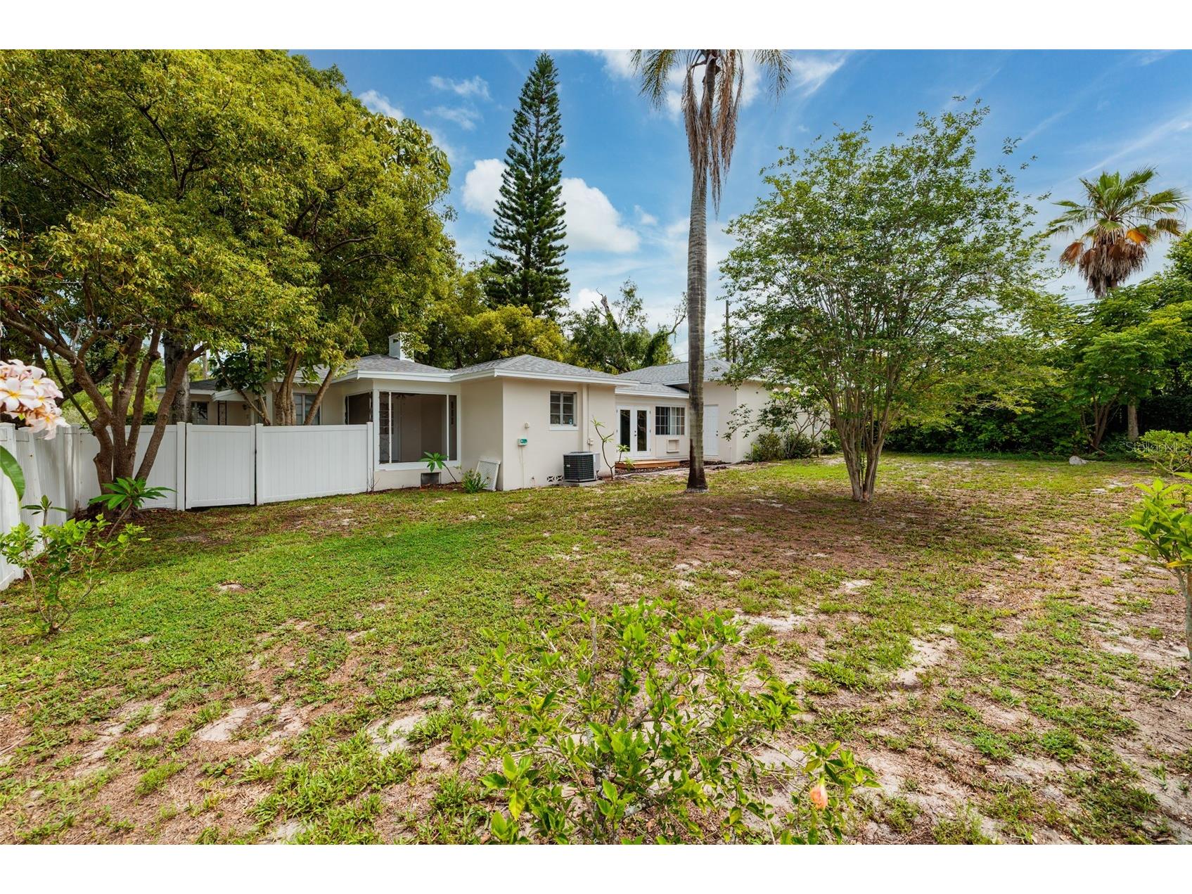 325 Orangeview Avenue Clearwater FL 33755 TB8512287 image28