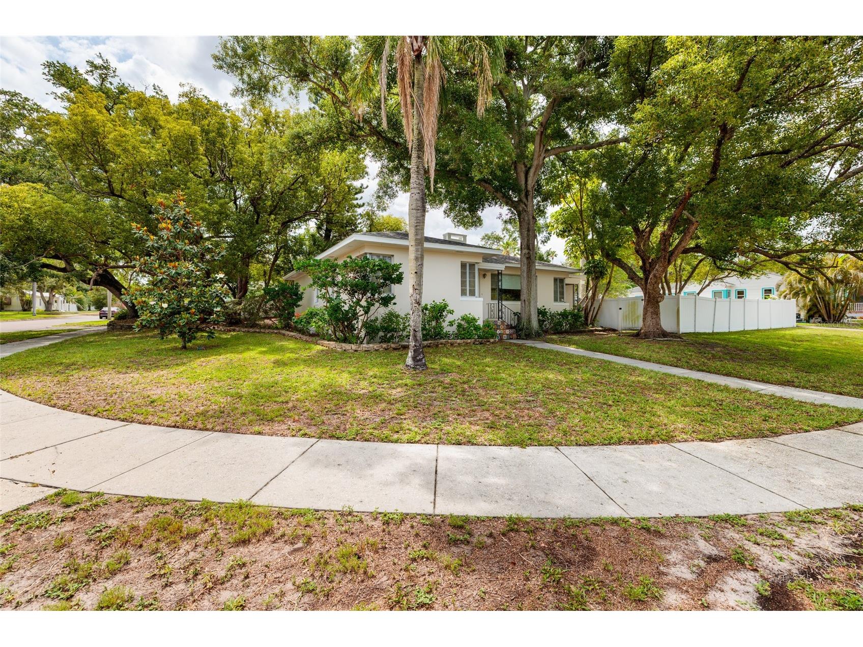 325 Orangeview Avenue Clearwater FL 33755 TB8512287 image4