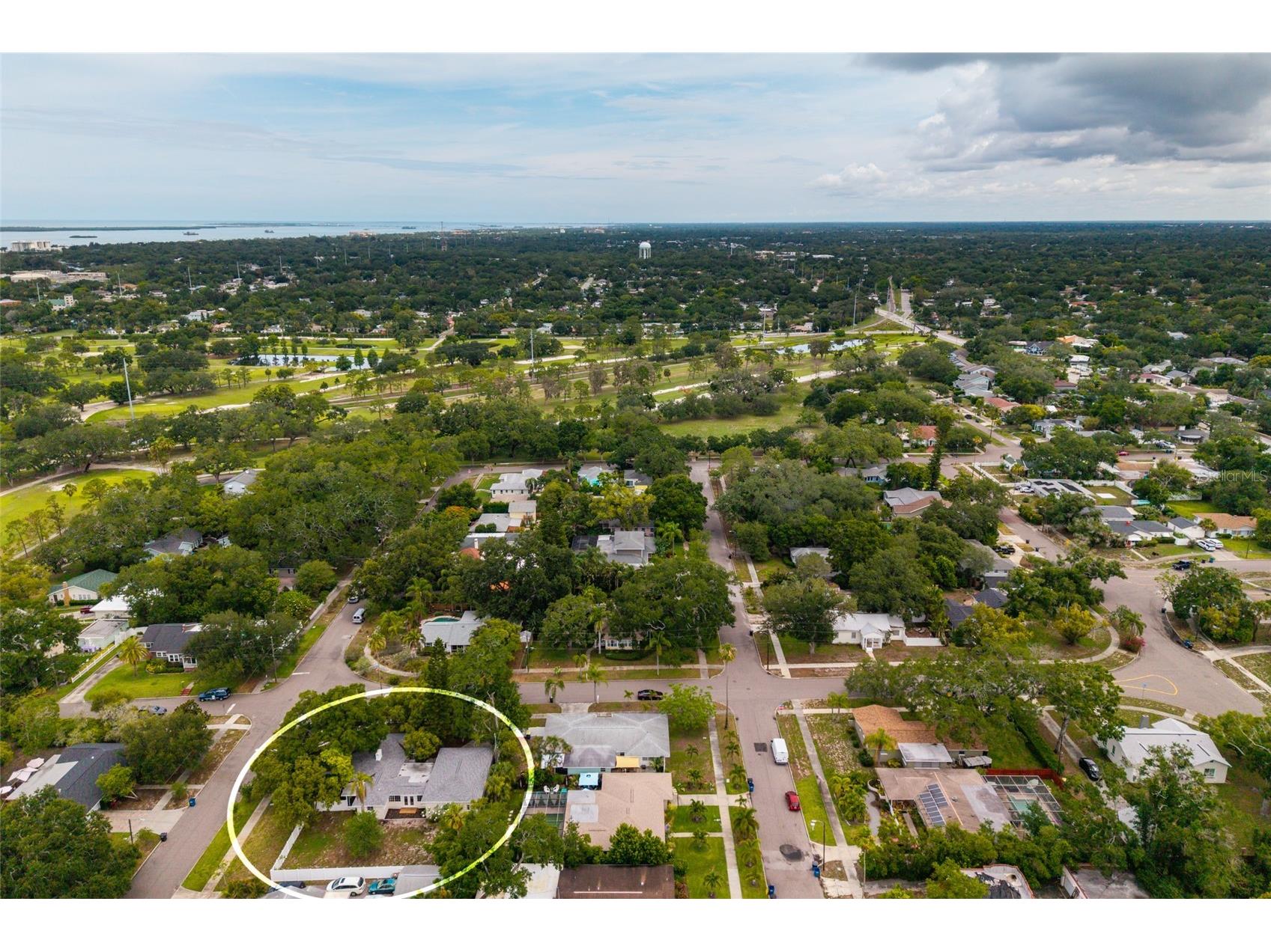 325 Orangeview Avenue Clearwater FL 33755 TB8512287 image41