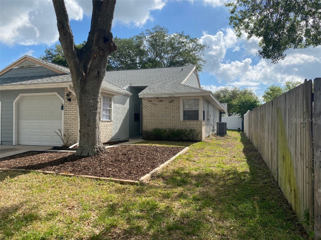 325 Phlox Drive Palm Harbor FL 34684 U8197327 image1