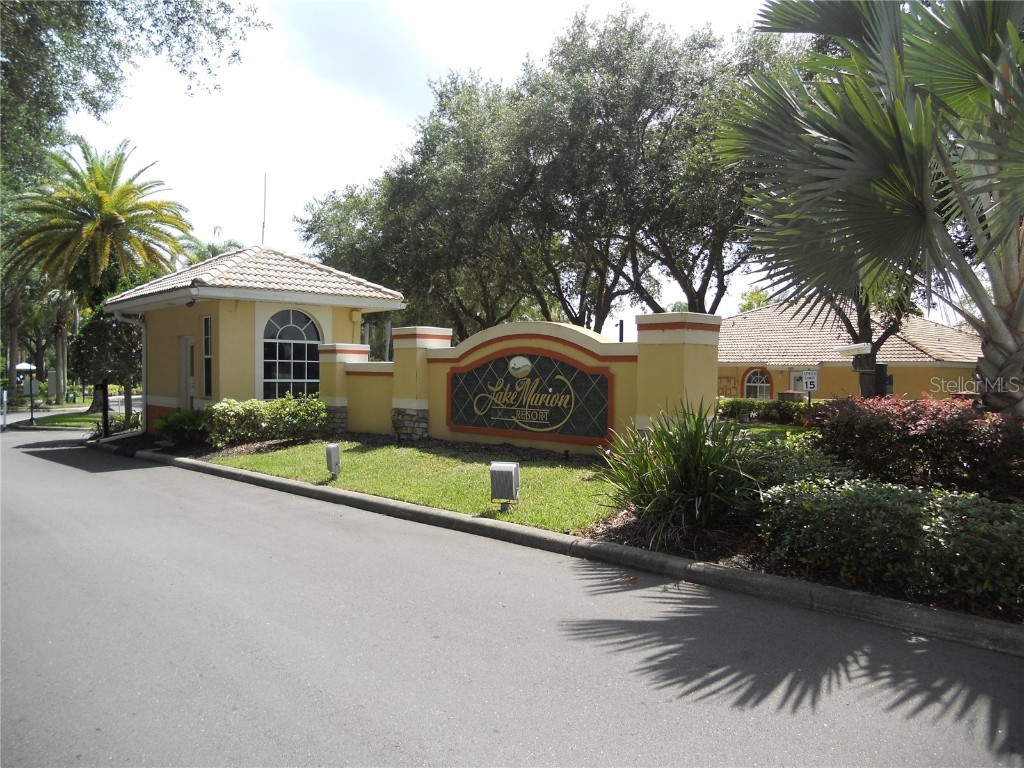 325 Port Pleasant Drive Poinciana FL 34759 O6073740 image1