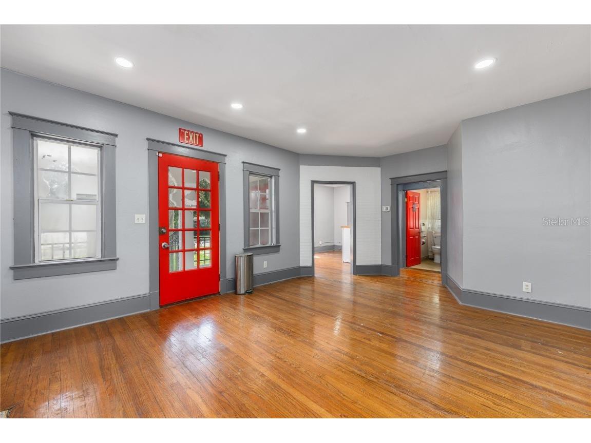 325 S Highland Street Mount Dora FL 32757 O6335300 image26