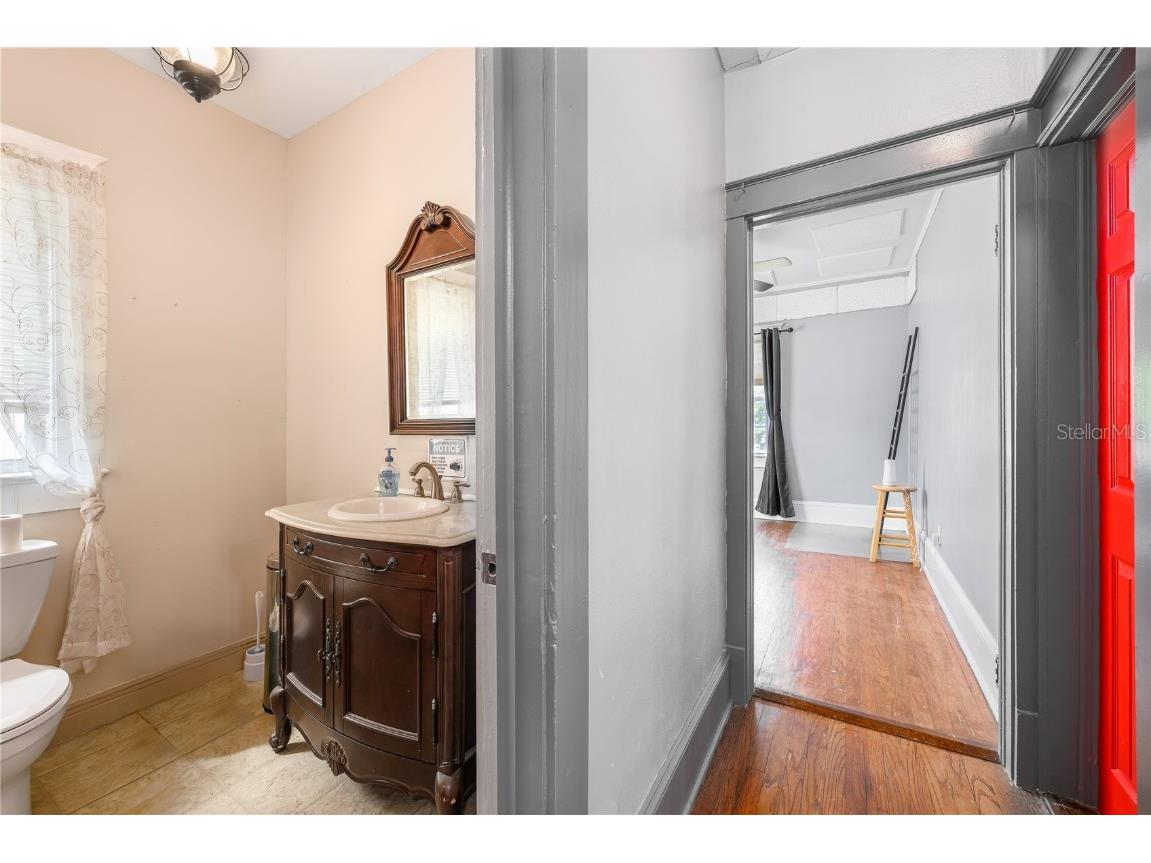 325 S Highland Street Mount Dora FL 32757 O6335300 image28