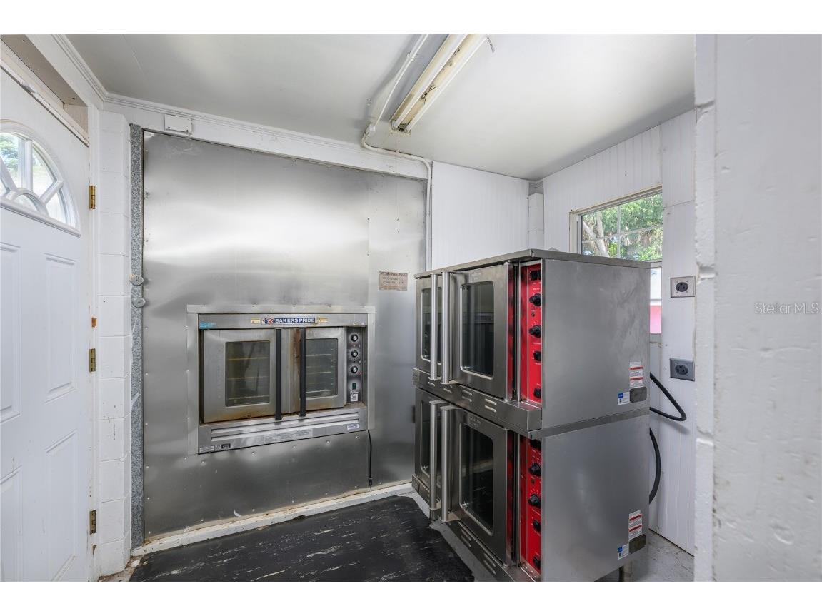 325 S Highland Street Mount Dora FL 32757 O6335300 image40