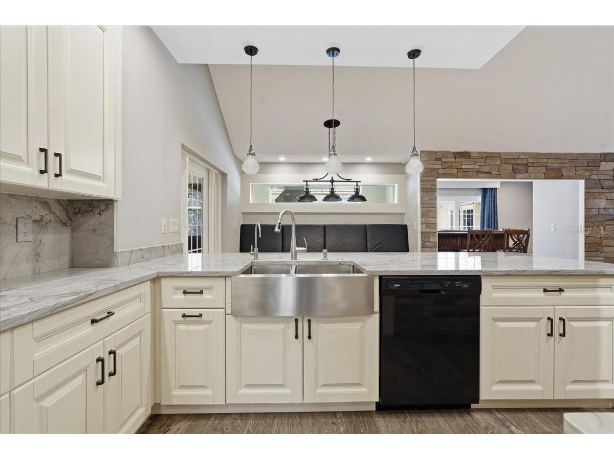 325 Sheffield Circle W Palm Harbor FL 34683 TB8498858 image4