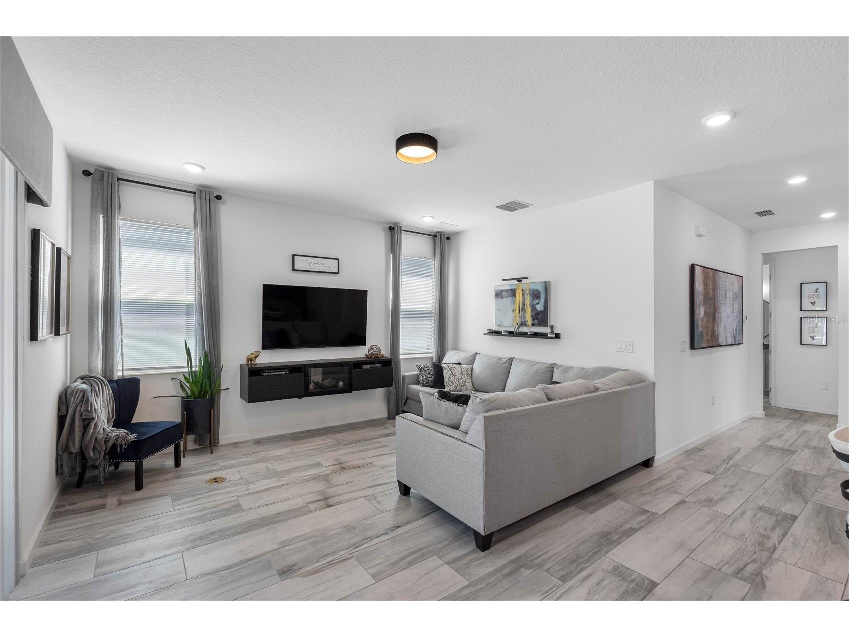 325 Shore Crab Way Apollo Beach FL 33572 TB8483781 image13