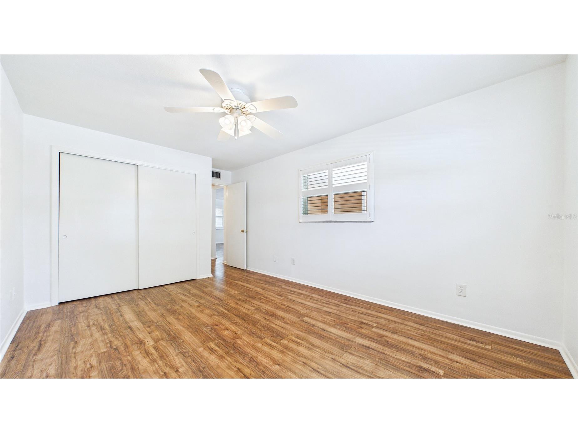 325 Sky Loch Drive W Dunedin FL 34698 TB8503385 image18