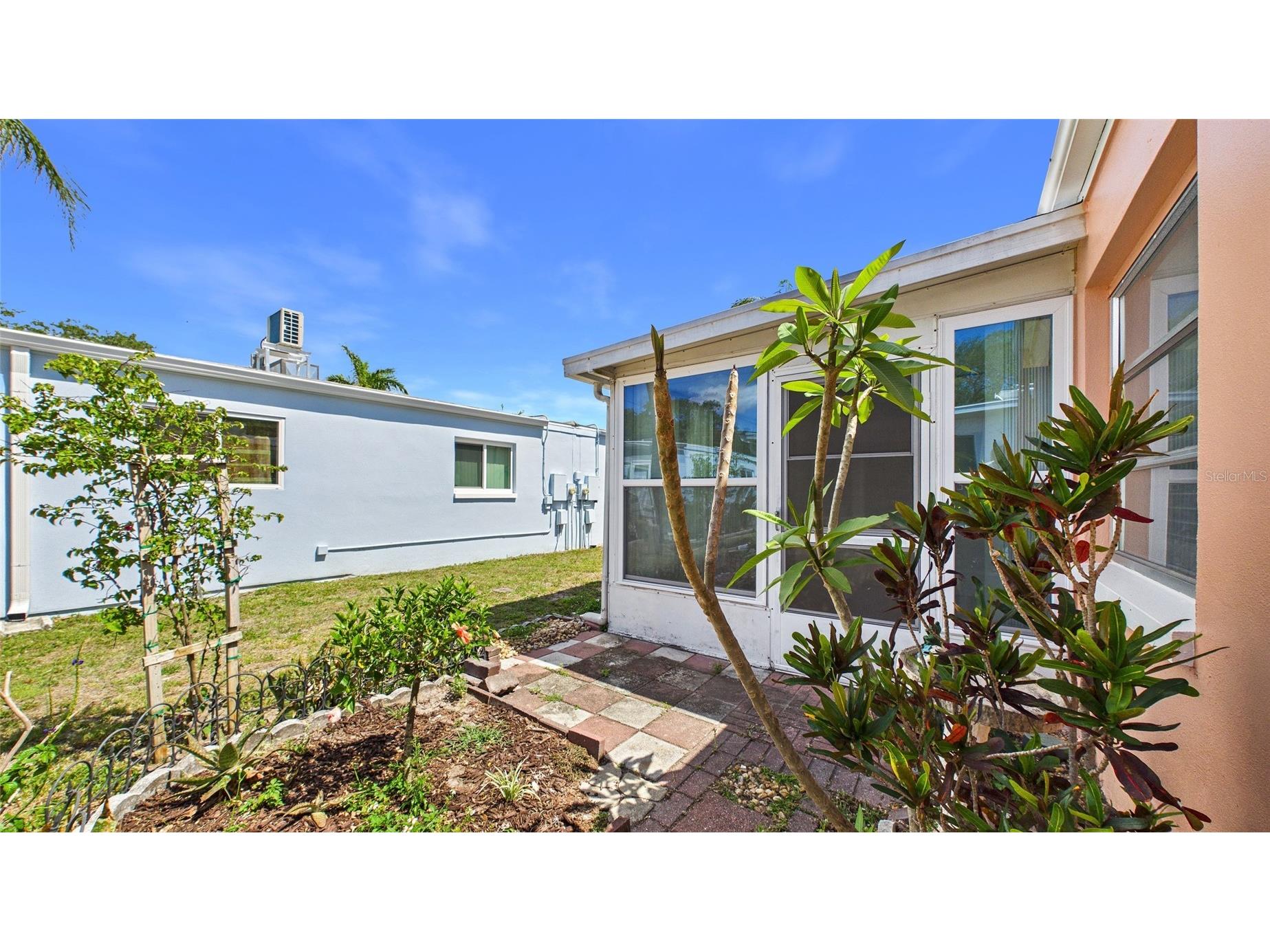 325 Sky Loch Drive W Dunedin FL 34698 TB8503385 image26