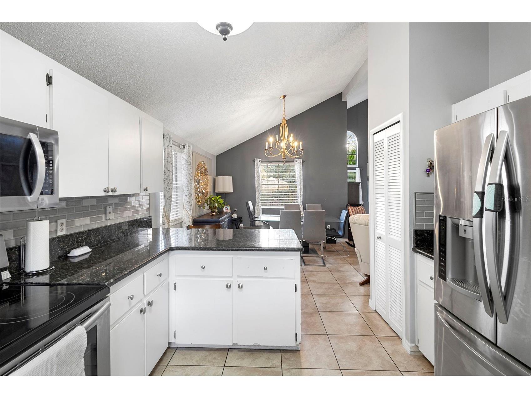 325 Sonoma Valley Circle Orlando FL 32835 O6376834 image12