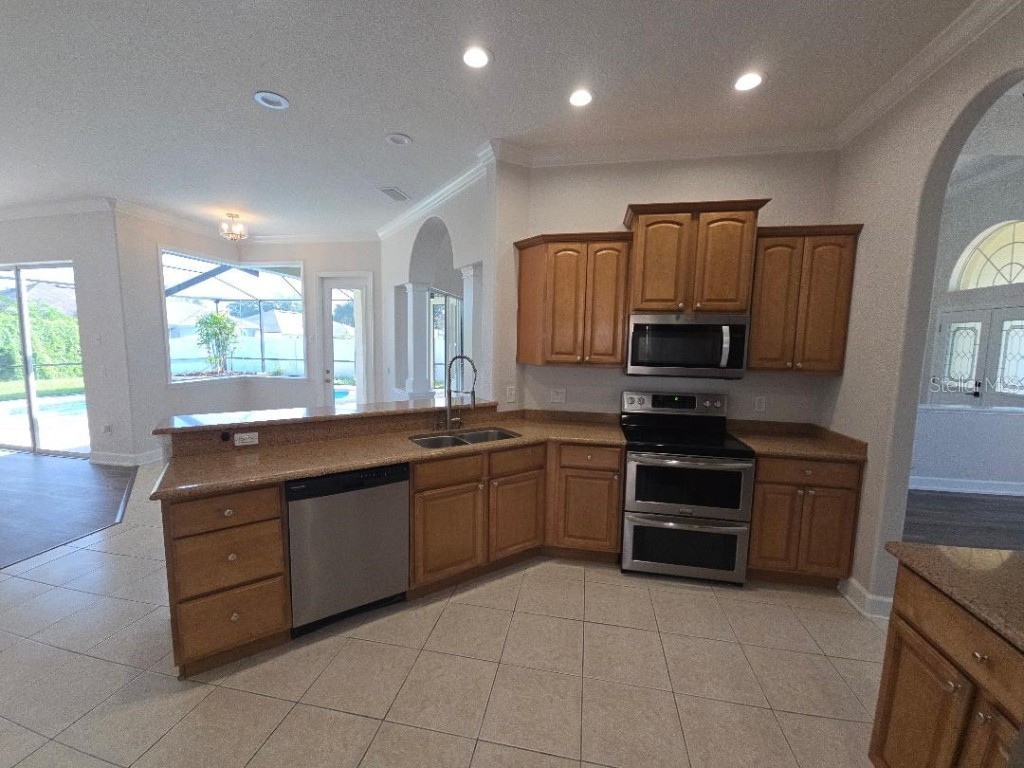 325 Terranova Boulevard Winter Haven FL 33884 L4955902 image13