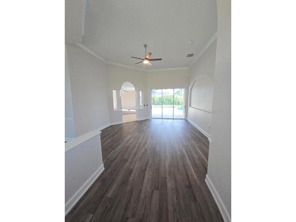 325 Terranova Boulevard Winter Haven FL 33884 L4955902 image5