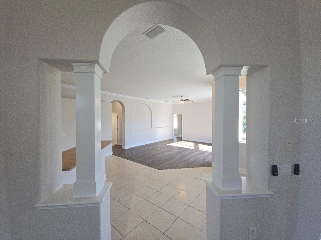 325 Terranova Boulevard Winter Haven FL 33884 L4955902 image8