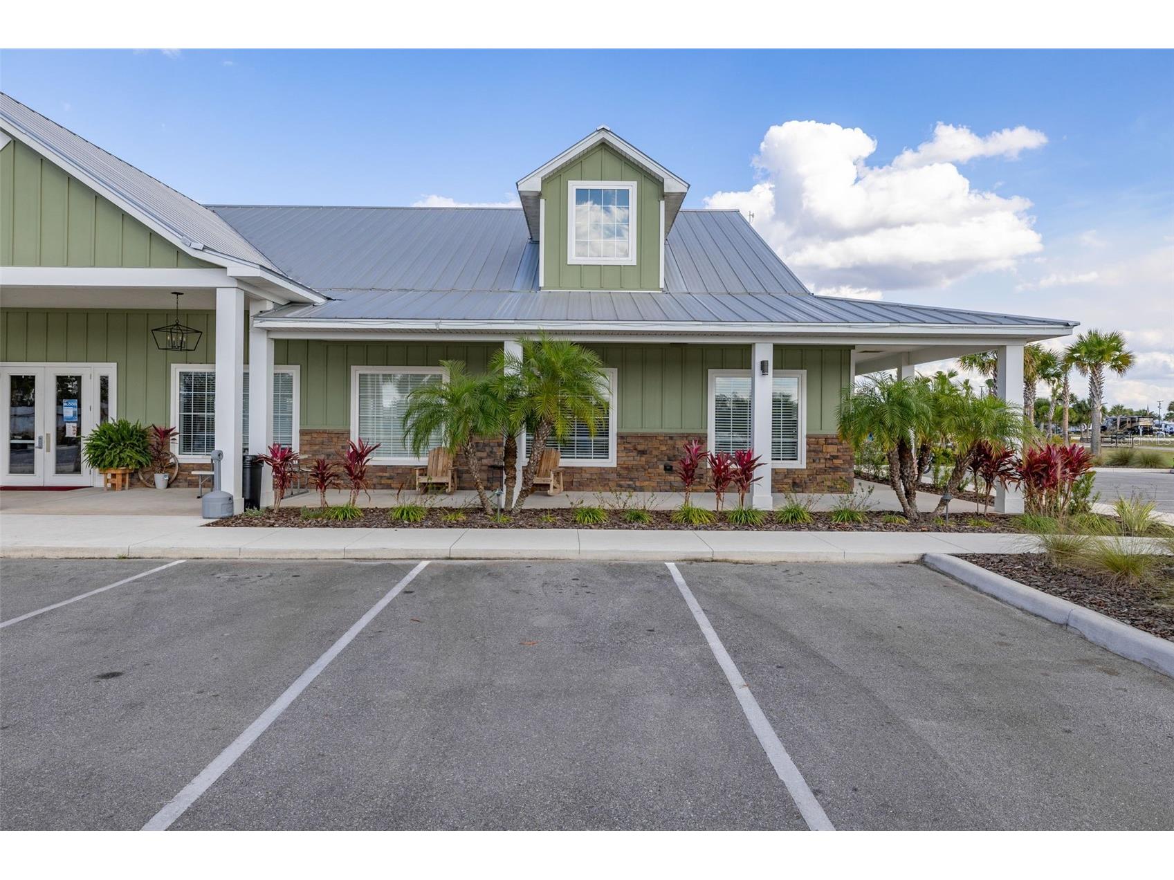 325 Tiki Turn (Hwy 630) E Lake Wales FL 33898 TB8495573 image58