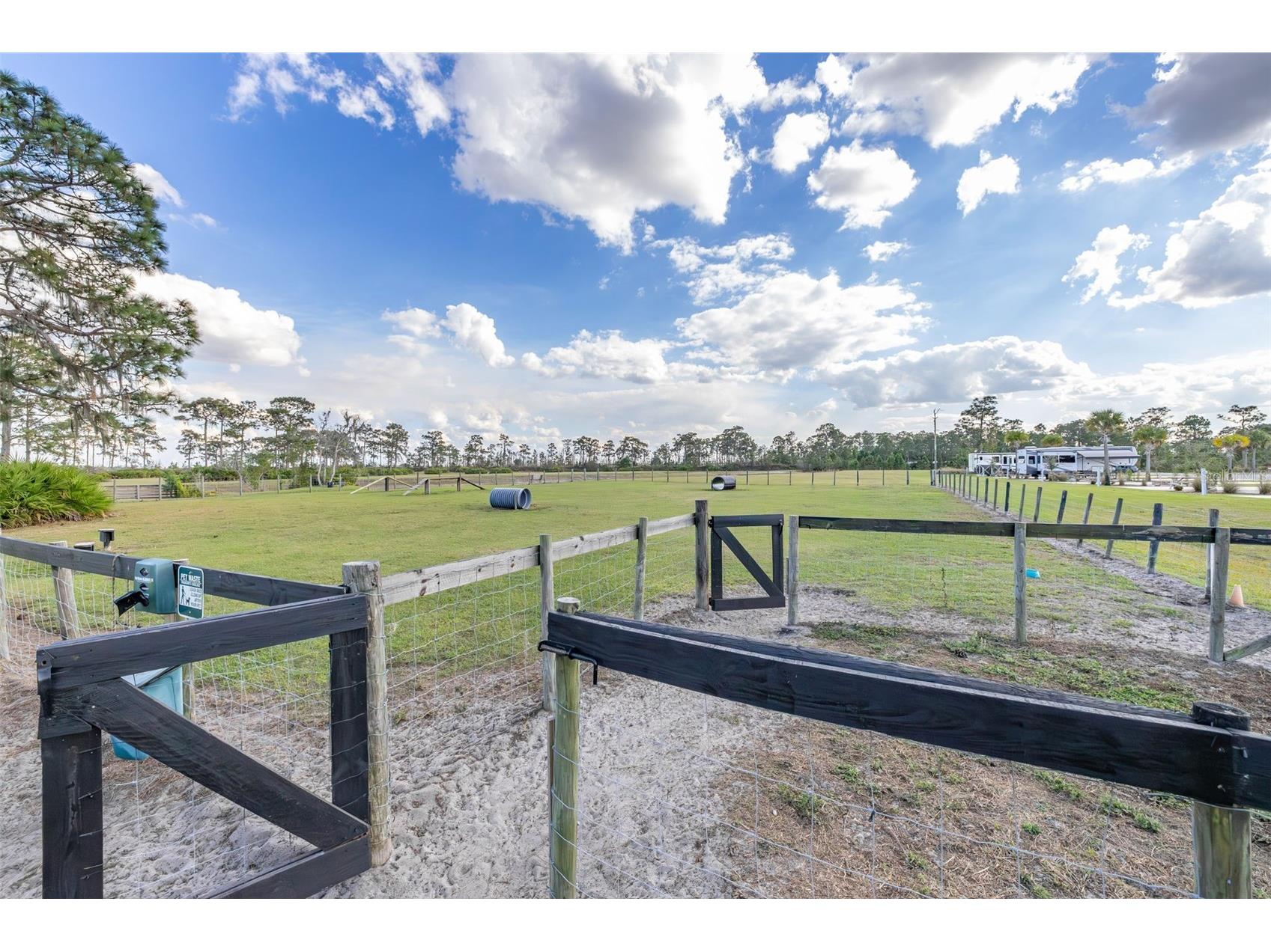 325 Tiki Turn (Hwy 630) E Lake Wales FL 33898 TB8495573 image64