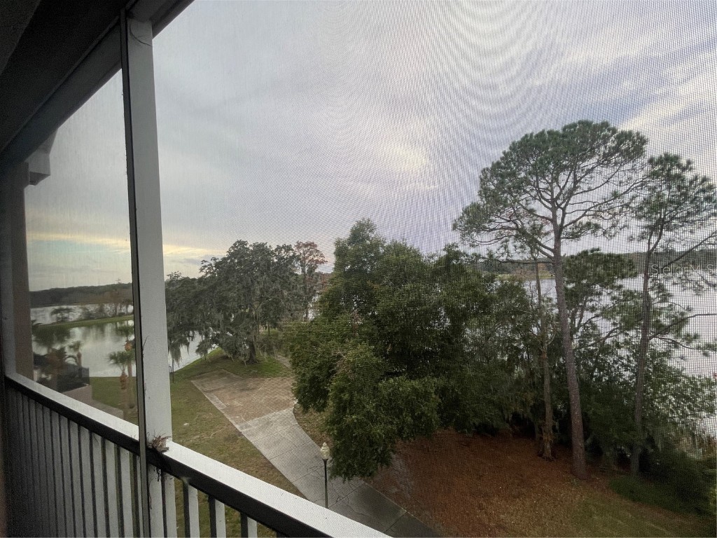 3250 Corona Village Way #306 Orlando FL 32835 - TURKEY LAKE O6170459 image1
