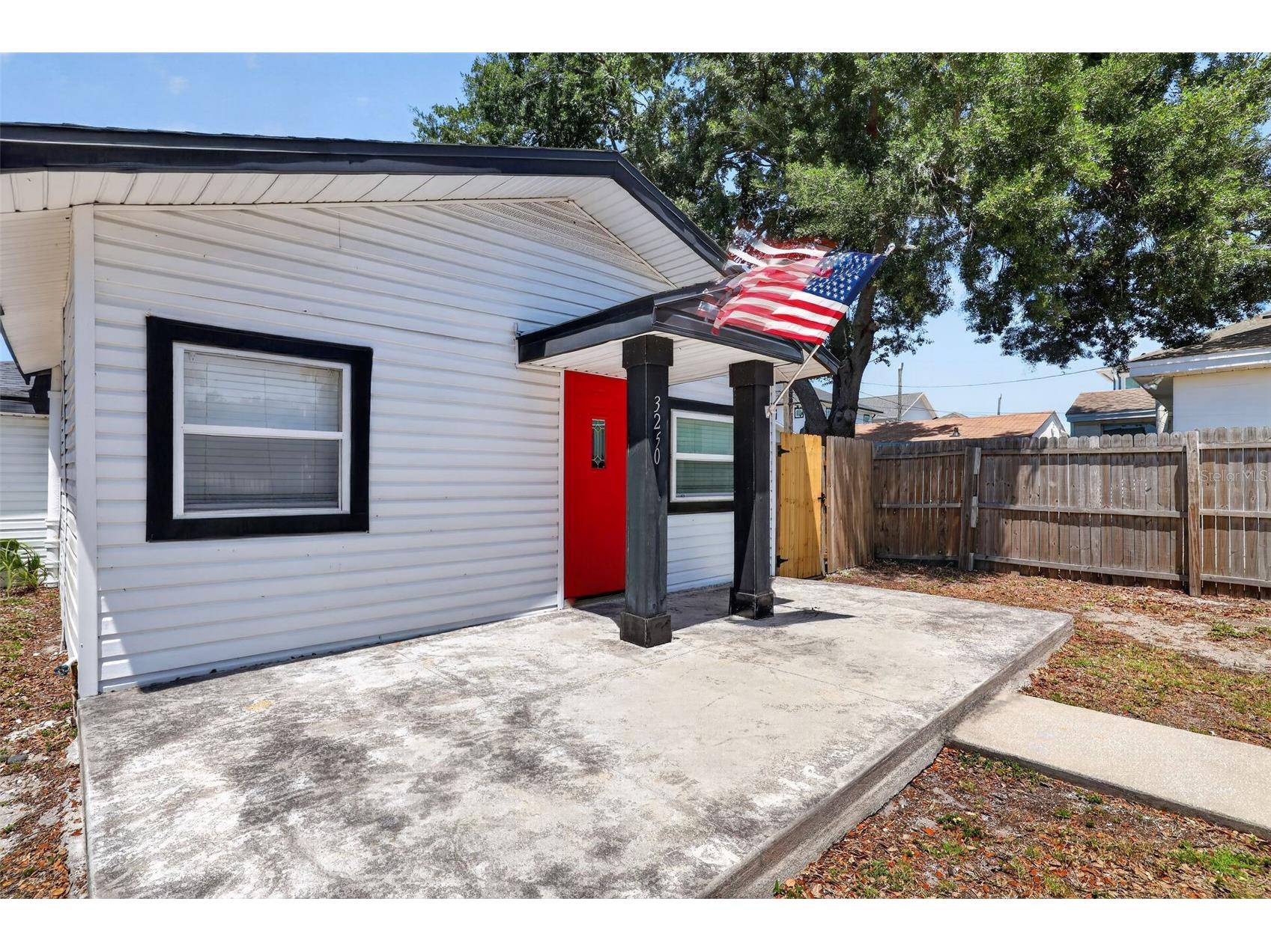 3250 Prescott Street N Saint Petersburg FL 33713 A4690739 image35