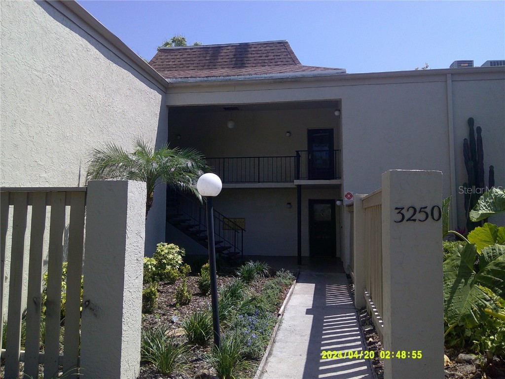 3250 S Semoran Boulevard #2 Orlando FL 32822 S5104811 image1