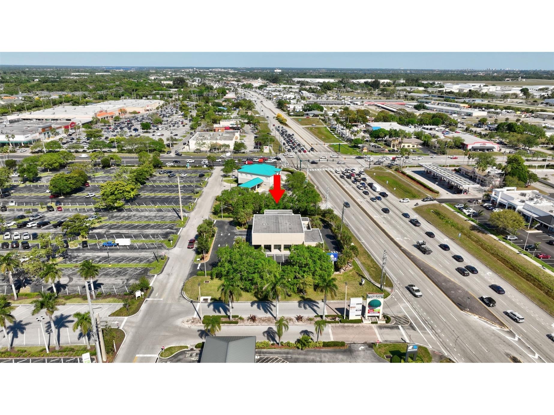 3250 SE Federal Highway Stuart FL 34997 O6389119 image1