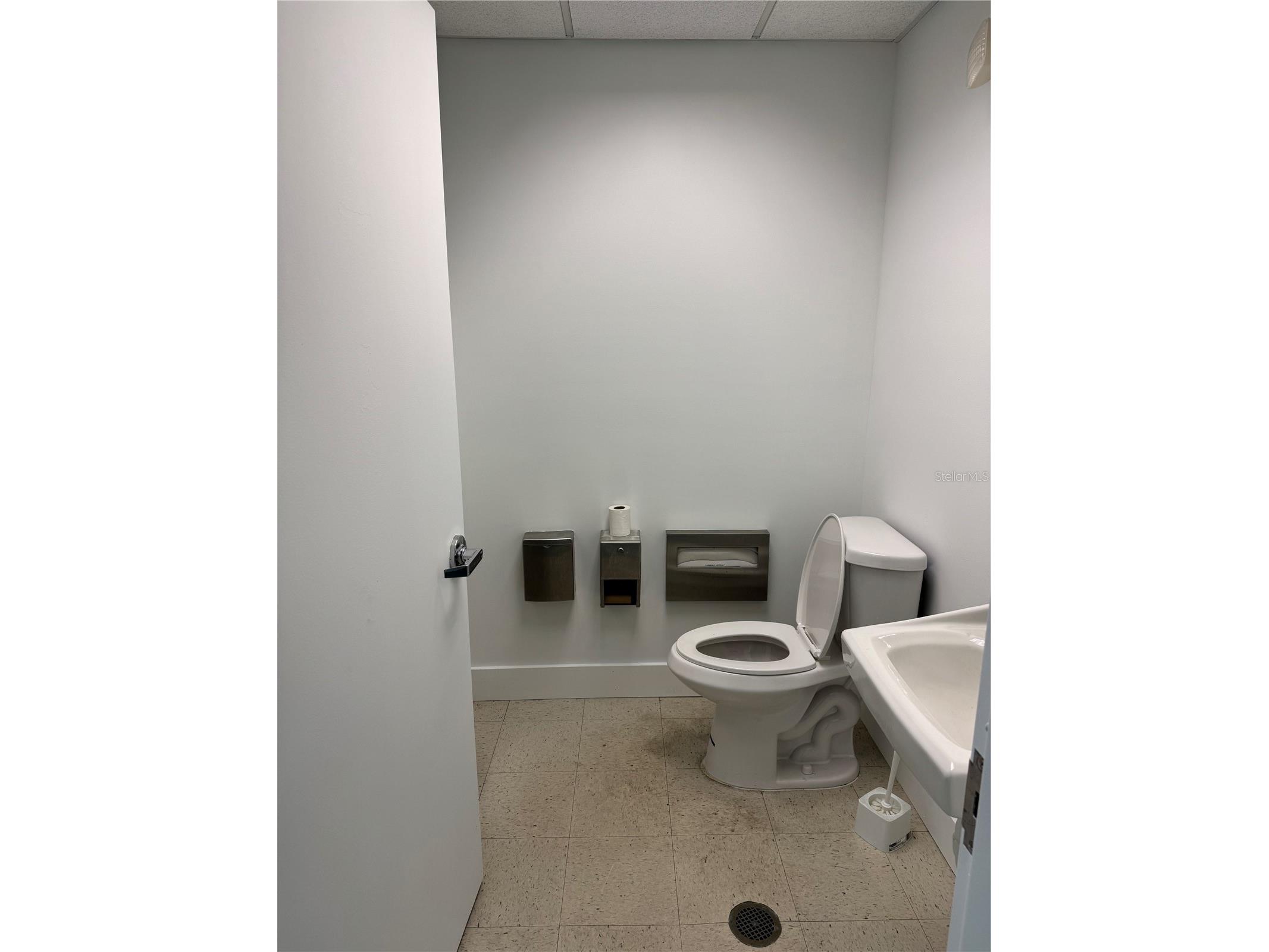 3250 SE Federal Highway Stuart FL 34997 O6389119 image7