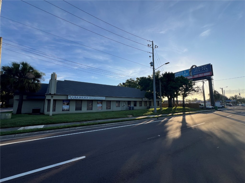 32502 Us Highway 19 N #B Palm Harbor FL 34684 TB8406324 image5