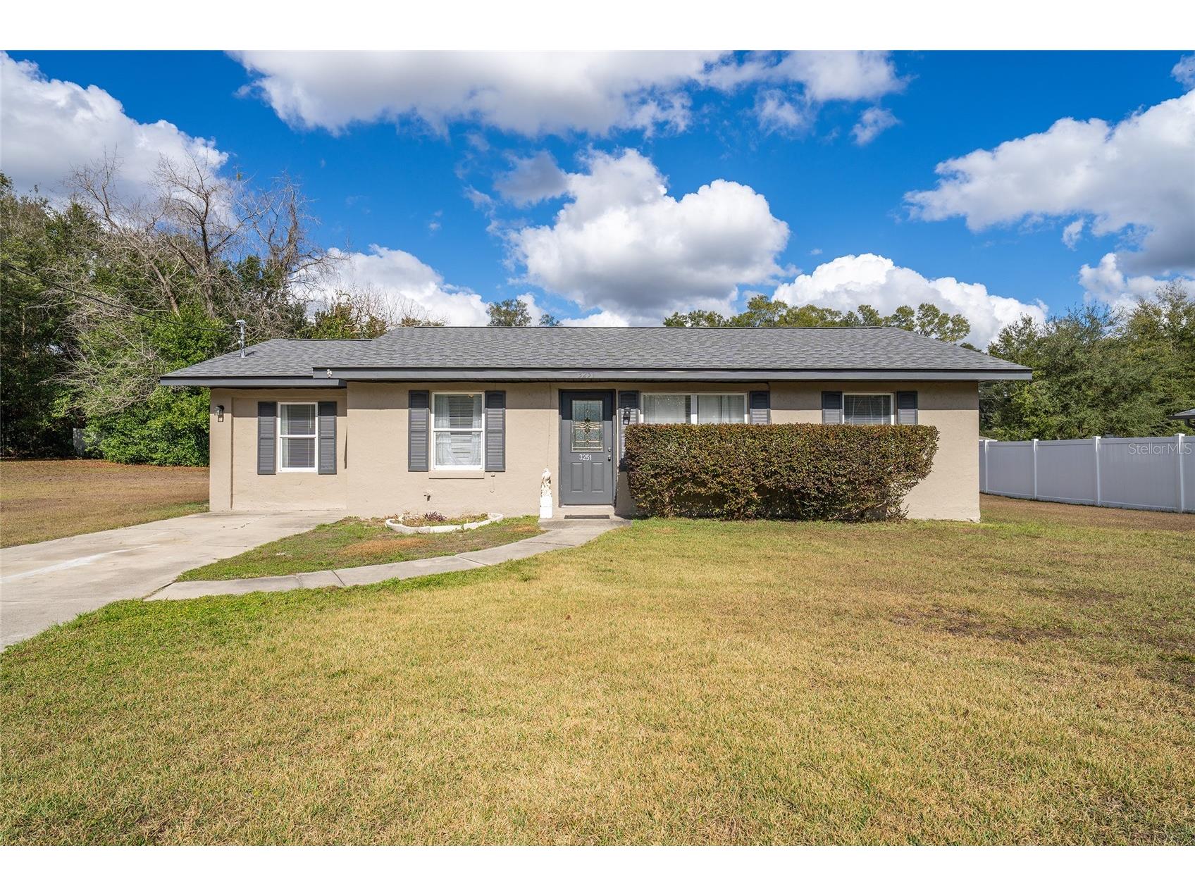 3251 SE 143rd Place Summerfield FL 34491 OM716497 image1