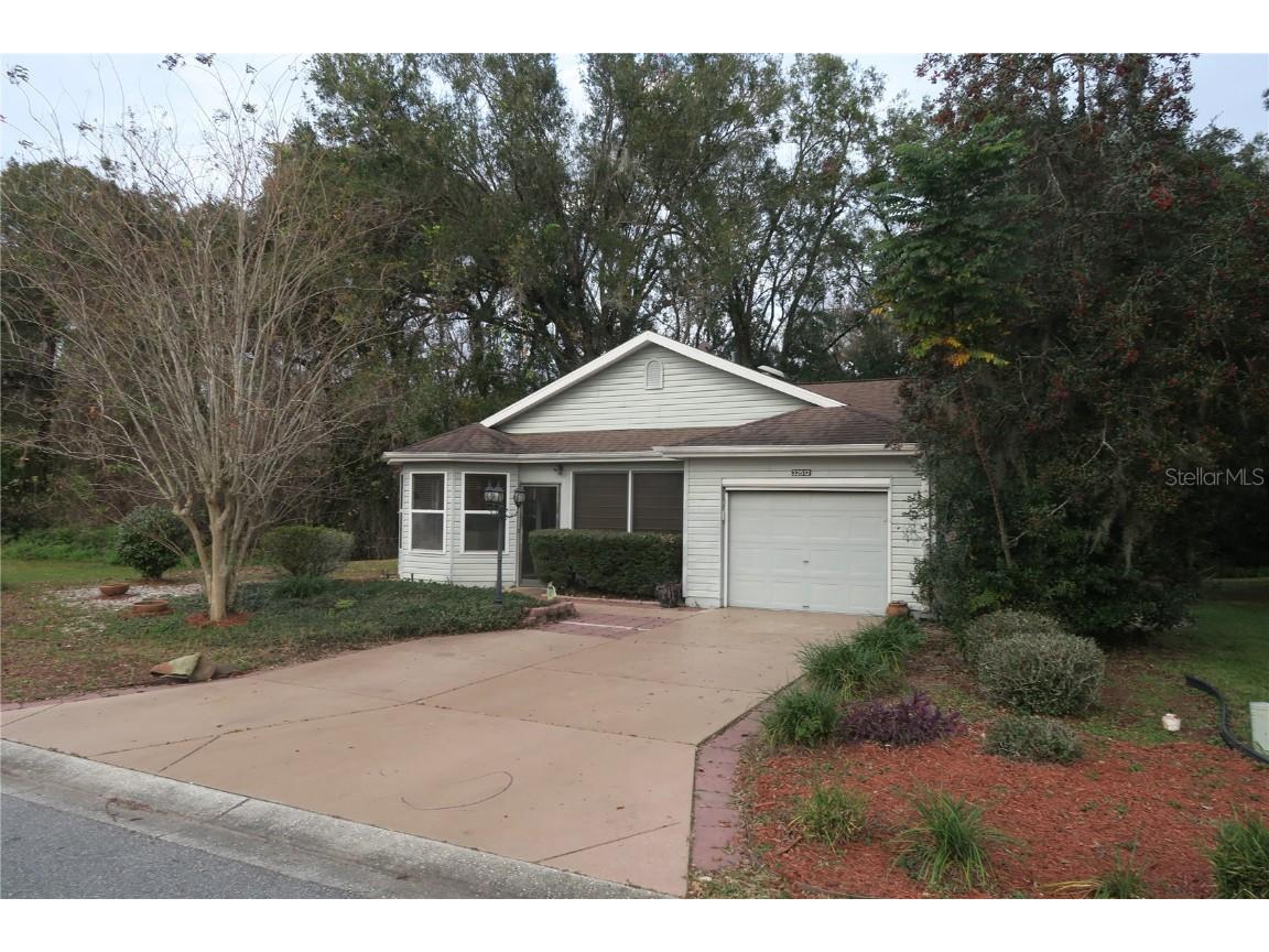 32512 Oak Park Drive Leesburg FL 34748 O6360997 image54