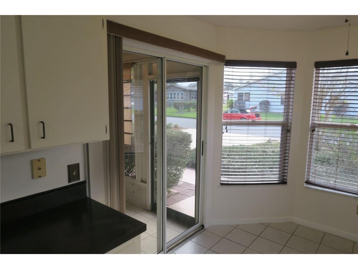 32512 Oak Park Drive Leesburg FL 34748 O6360997 image6