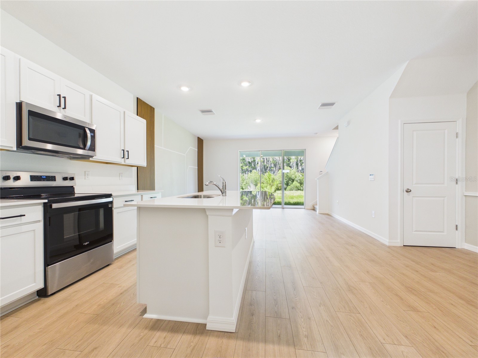 32519 Welling Blade Loop Wesley Chapel FL 33545 TB8517072 image15