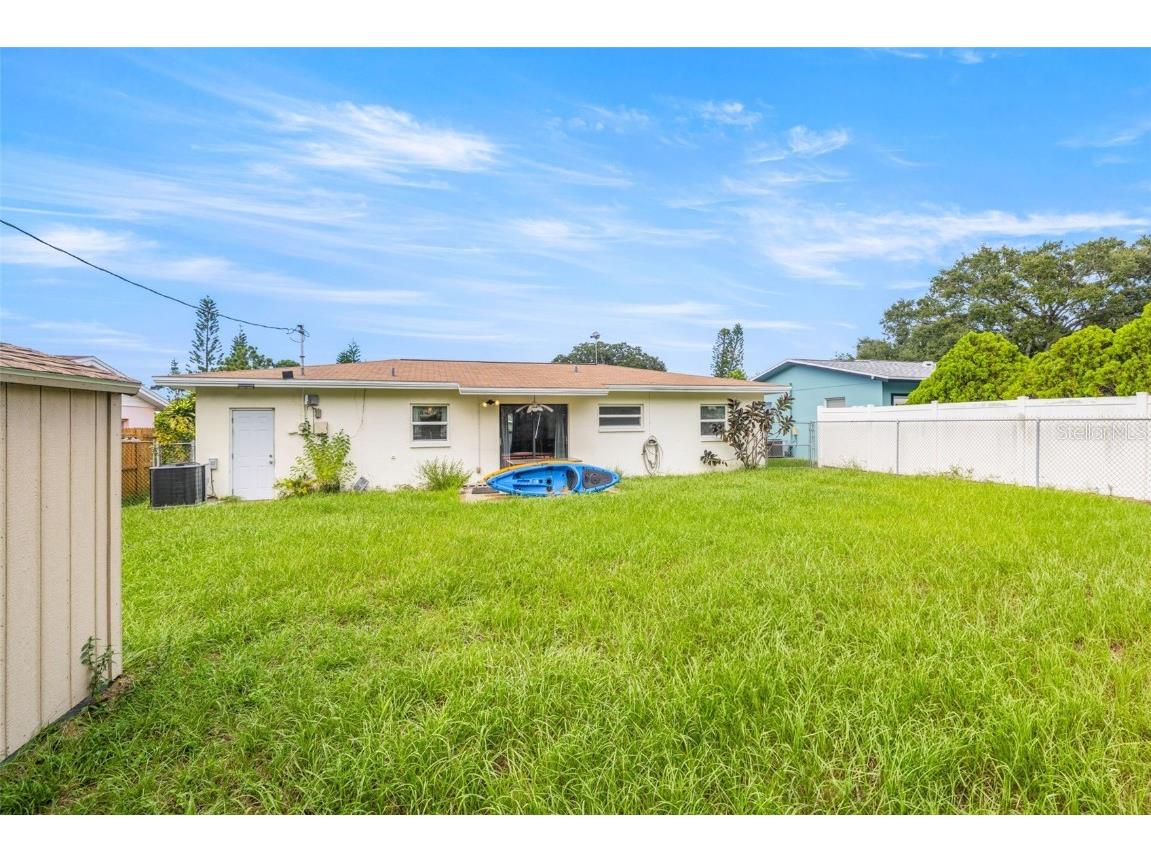 3252 21st Place SW Largo FL 33774 TB8418735 image24