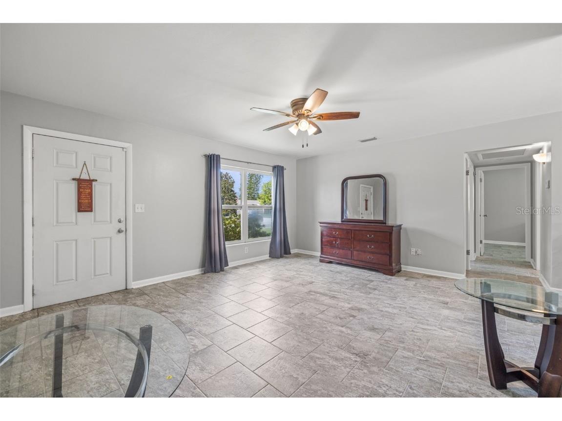 3252 21st Place SW Largo FL 33774 TB8418735 image6