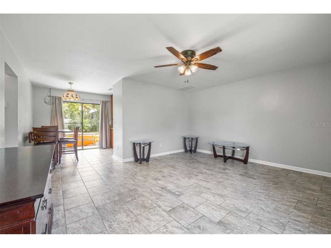 3252 21st Place SW Largo FL 33774 TB8418735 image8