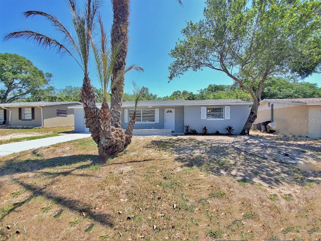 3252 Blue Bird Drive Holiday FL 34690 U8198462 image1