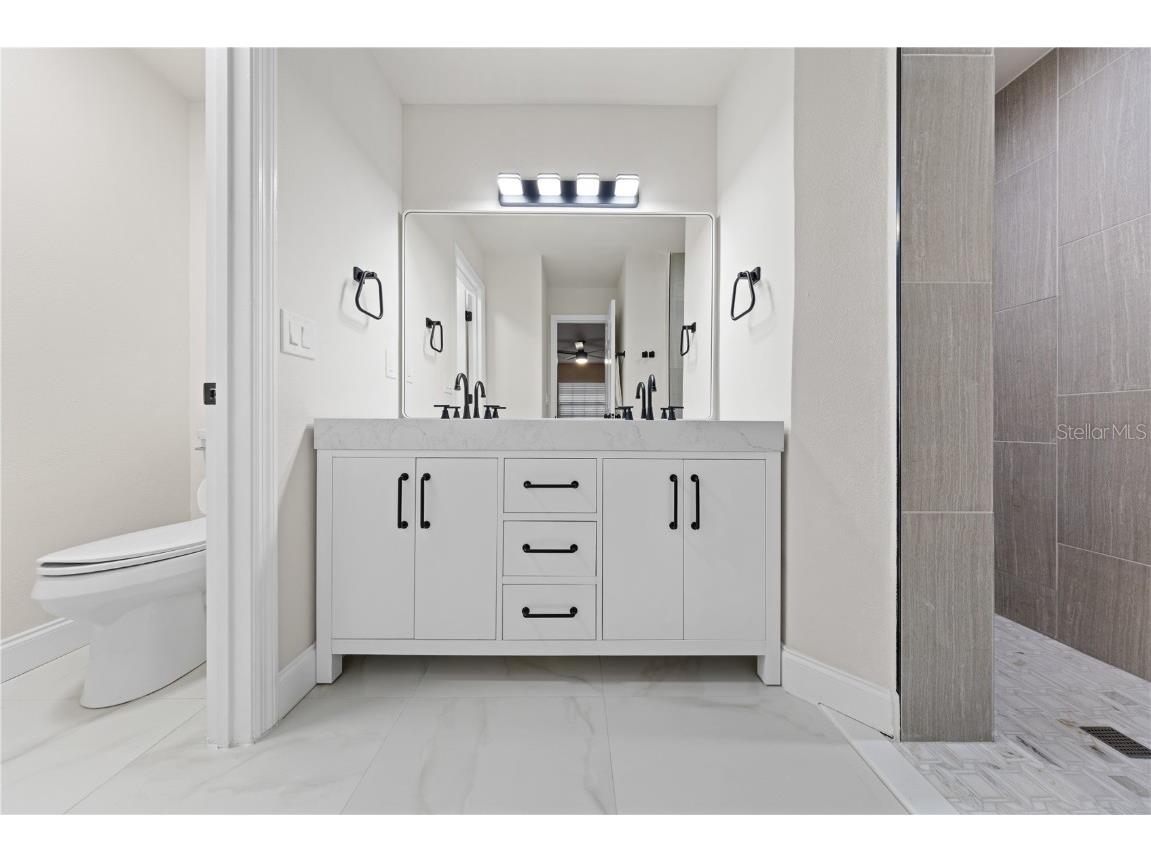 3252 Oak Point Circle Saint Cloud FL 34771 A4666225 image13