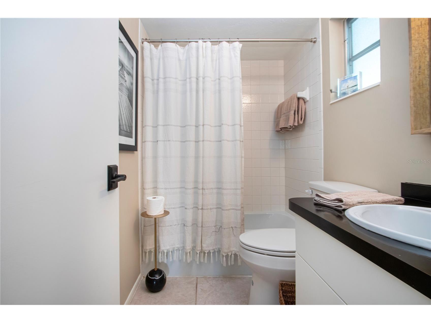 3252 Westford Lane #122 Sarasota FL 34231 A4688937 image48