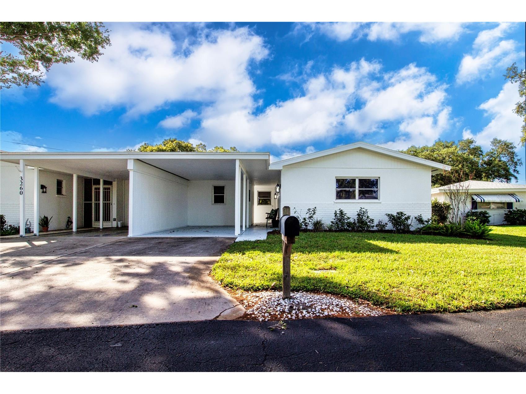 3252 Westford Lane #122 Sarasota FL 34231 A4688937 image55