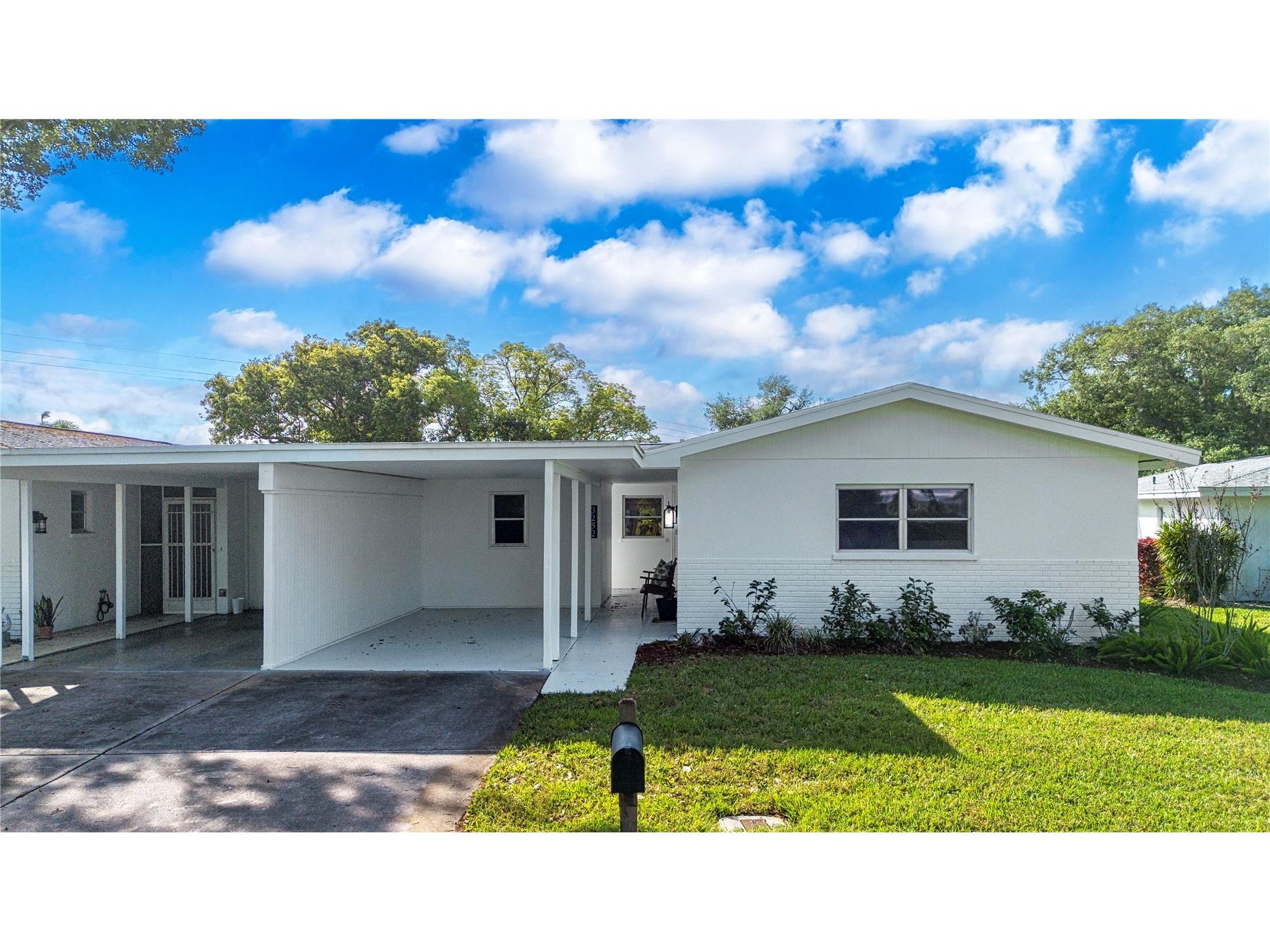 3252 Westford Lane #122 Sarasota FL 34231 A4688937 image67
