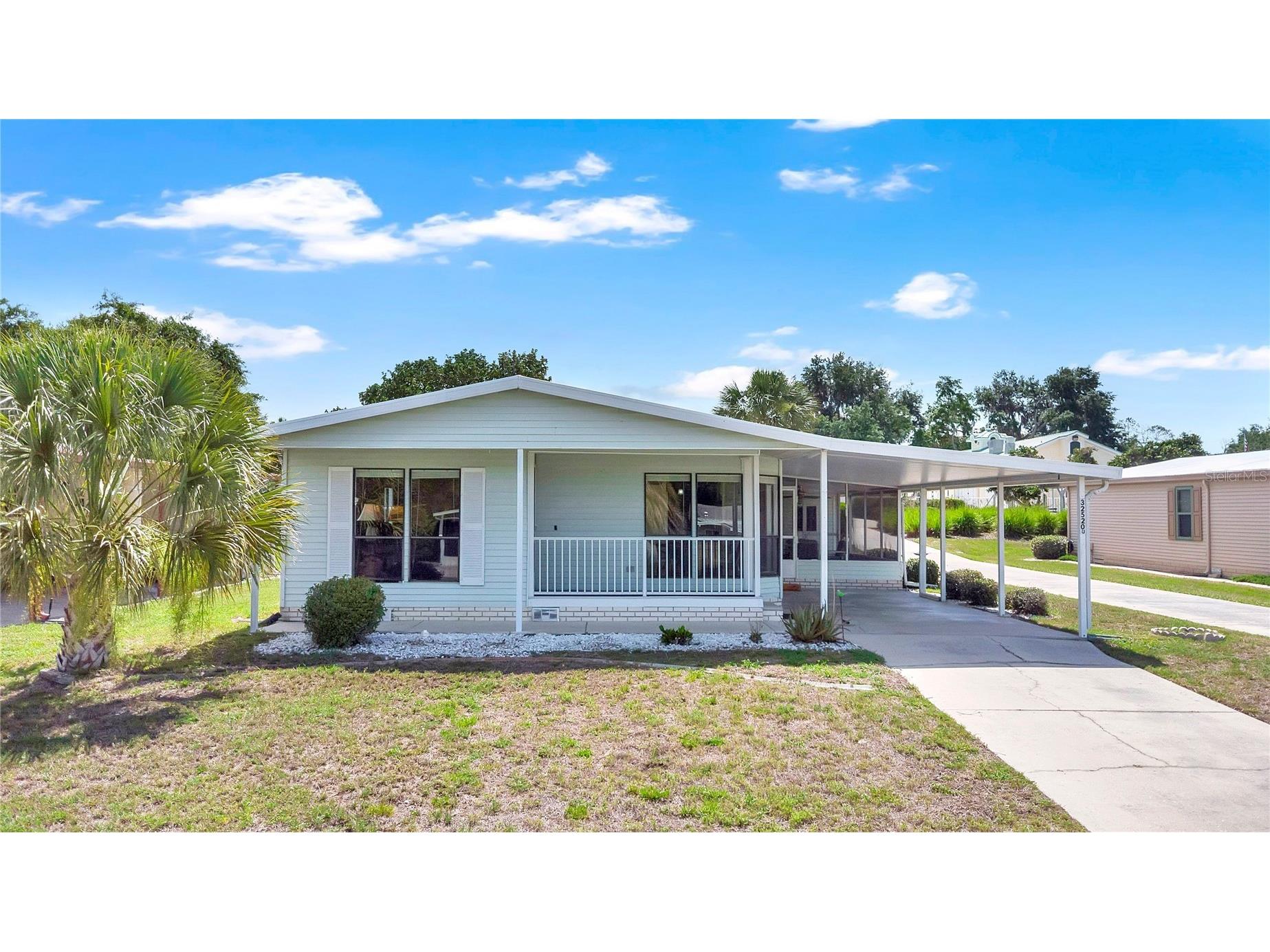 32520 W Golf Court Leesburg FL 34748 G5112425 image1