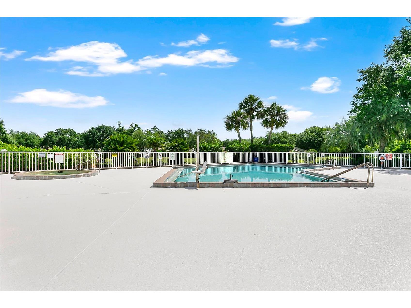 32520 W Golf Court Leesburg FL 34748 G5112425 image36