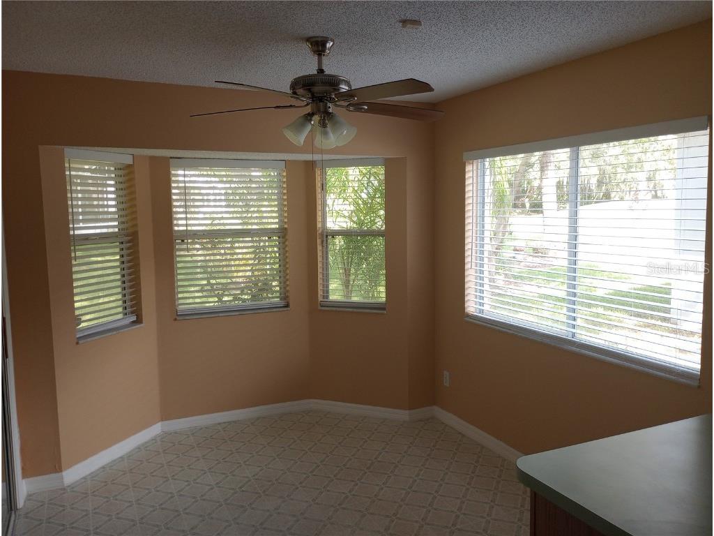 32525 Oak Park Drive Leesburg FL 34748 O6199095 image30