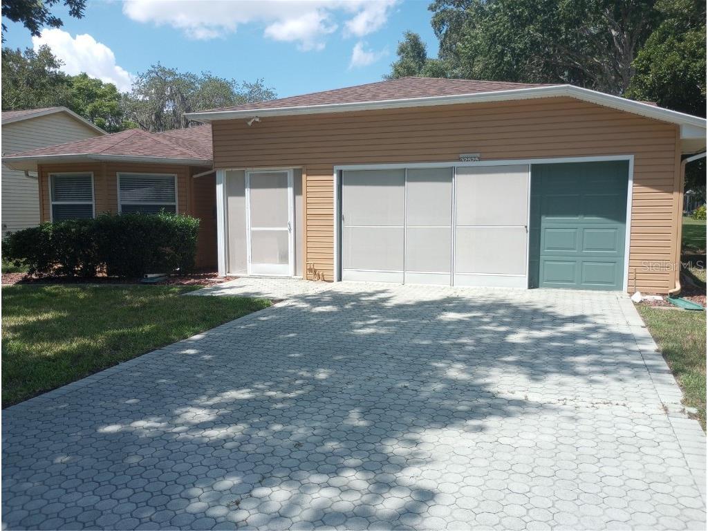 32525 Oak Park Drive Leesburg FL 34748 O6199095 image31