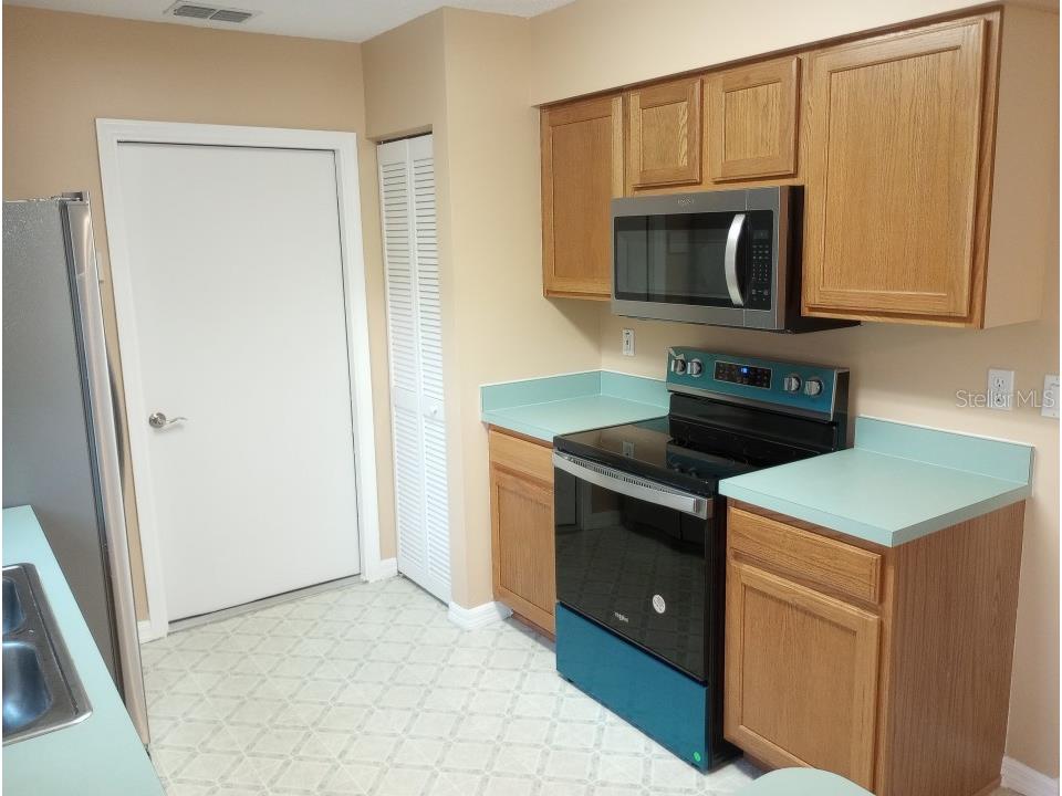 32525 Oak Park Drive Leesburg FL 34748 O6199095 image8