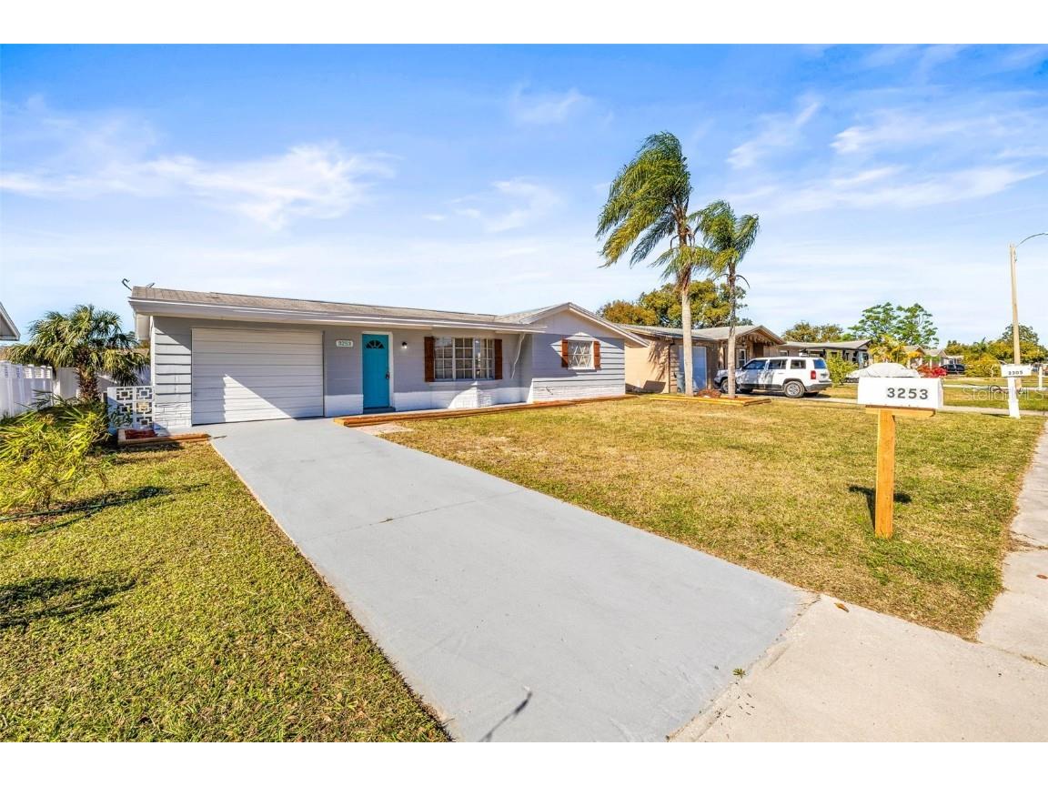 3253 Columbus Drive Holiday FL 34691 TB8315959 image1