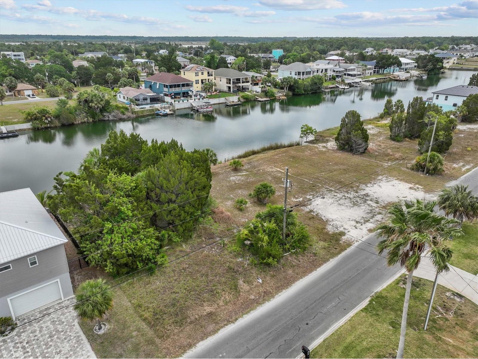 3254 Azalea Drive Hernando Beach FL 34607 - INDIRECT GULF ACCESS LOT W7883594 image3