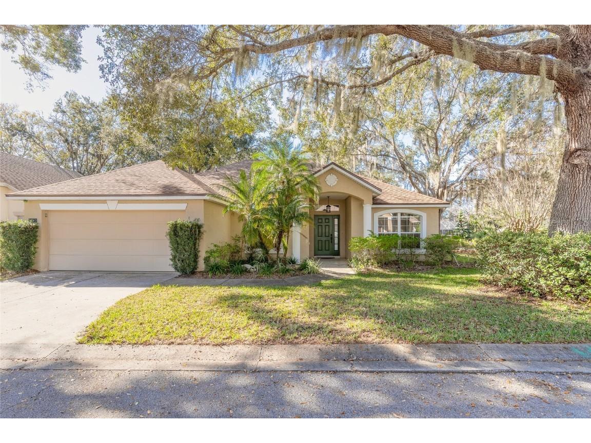 32543 Crystal Breeze Lane Leesburg FL 34788 V4940102 image1