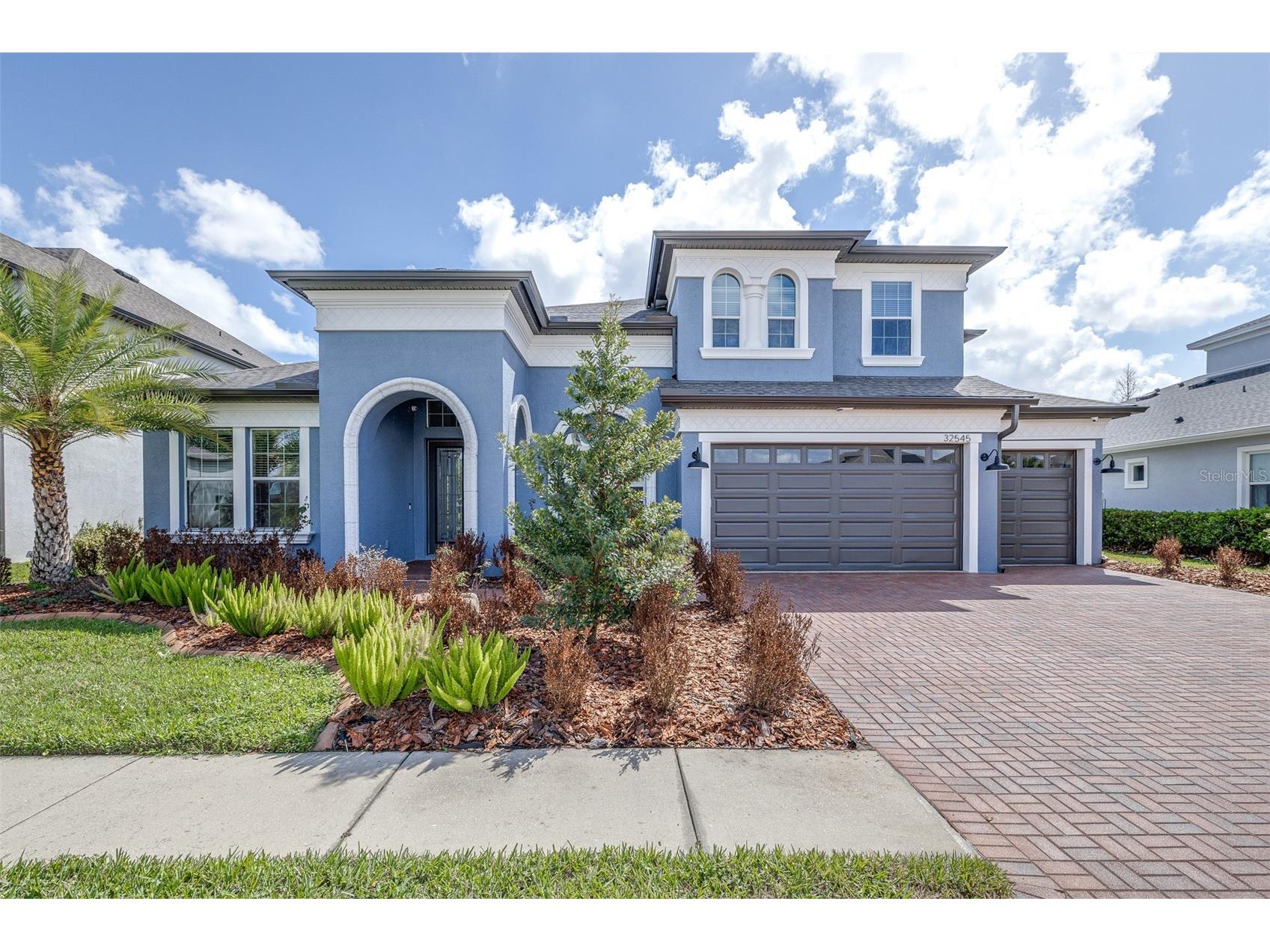 32545 Silvercreek Way Wesley Chapel FL 33545 TB8485380 image1