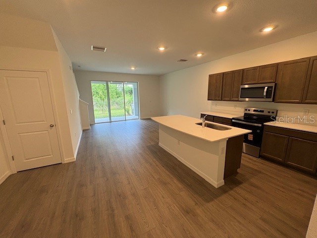 32547 Welling Blade Loop Wesley Chapel FL 33545 TB8498907 image3