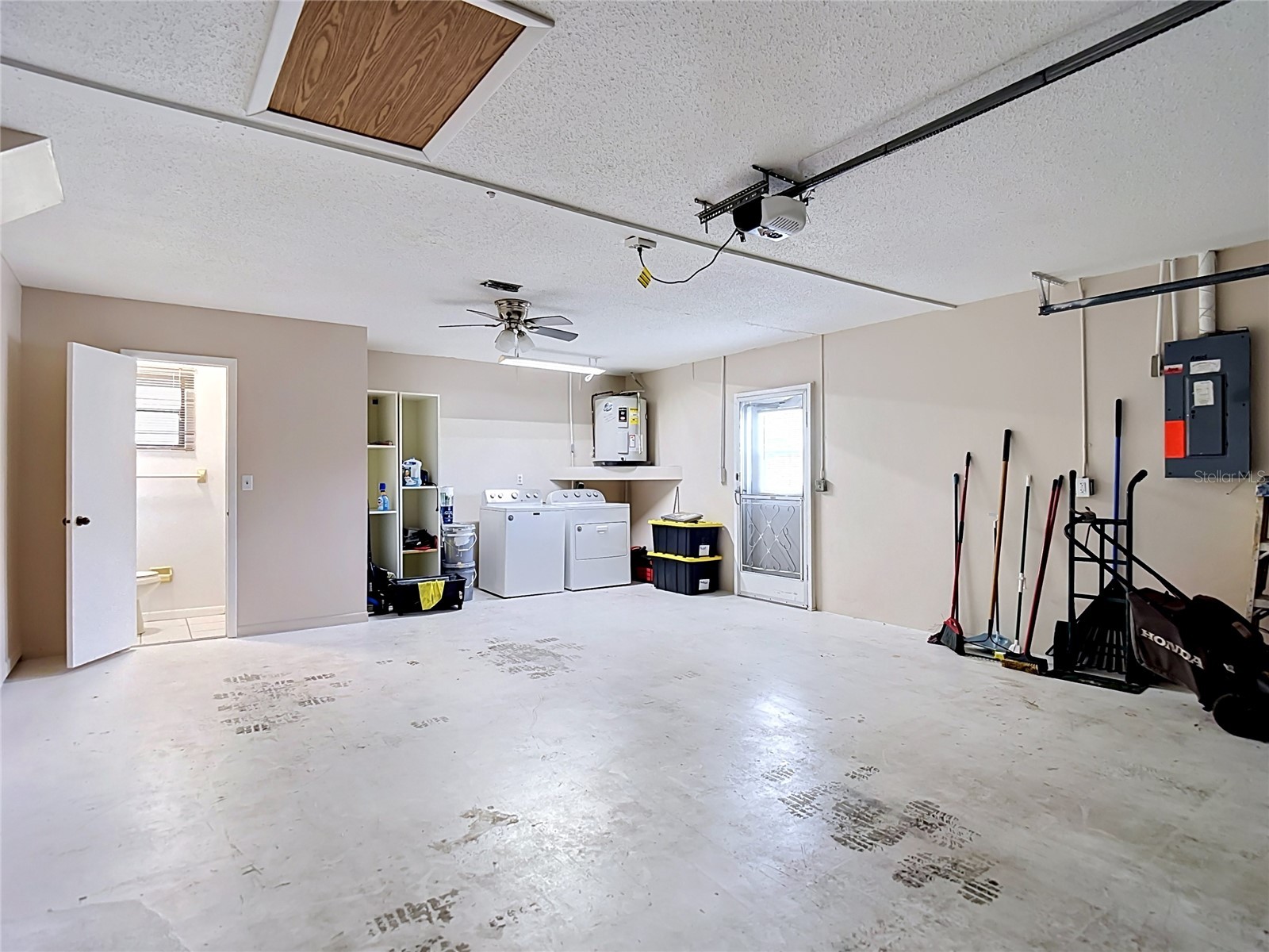 3255 Amherst Avenue Spring Hill FL 34609 W7886014 image47