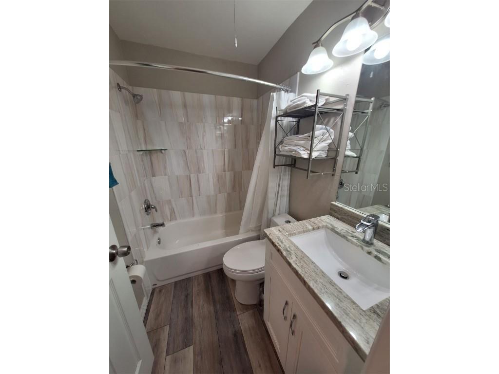 3255 Beneva Road #102 Sarasota FL 34232 N6135403 image12