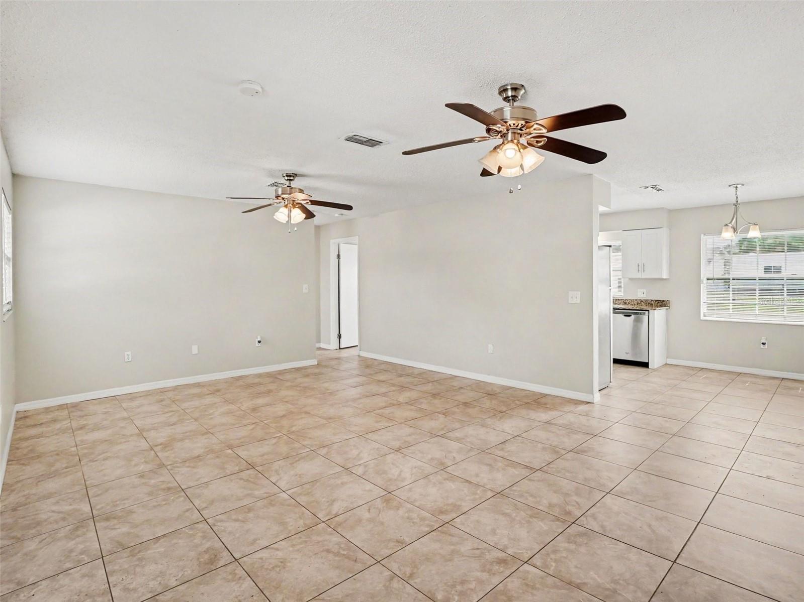 3255 Kelvington Drive Orlando FL 32810 O6417658 image3