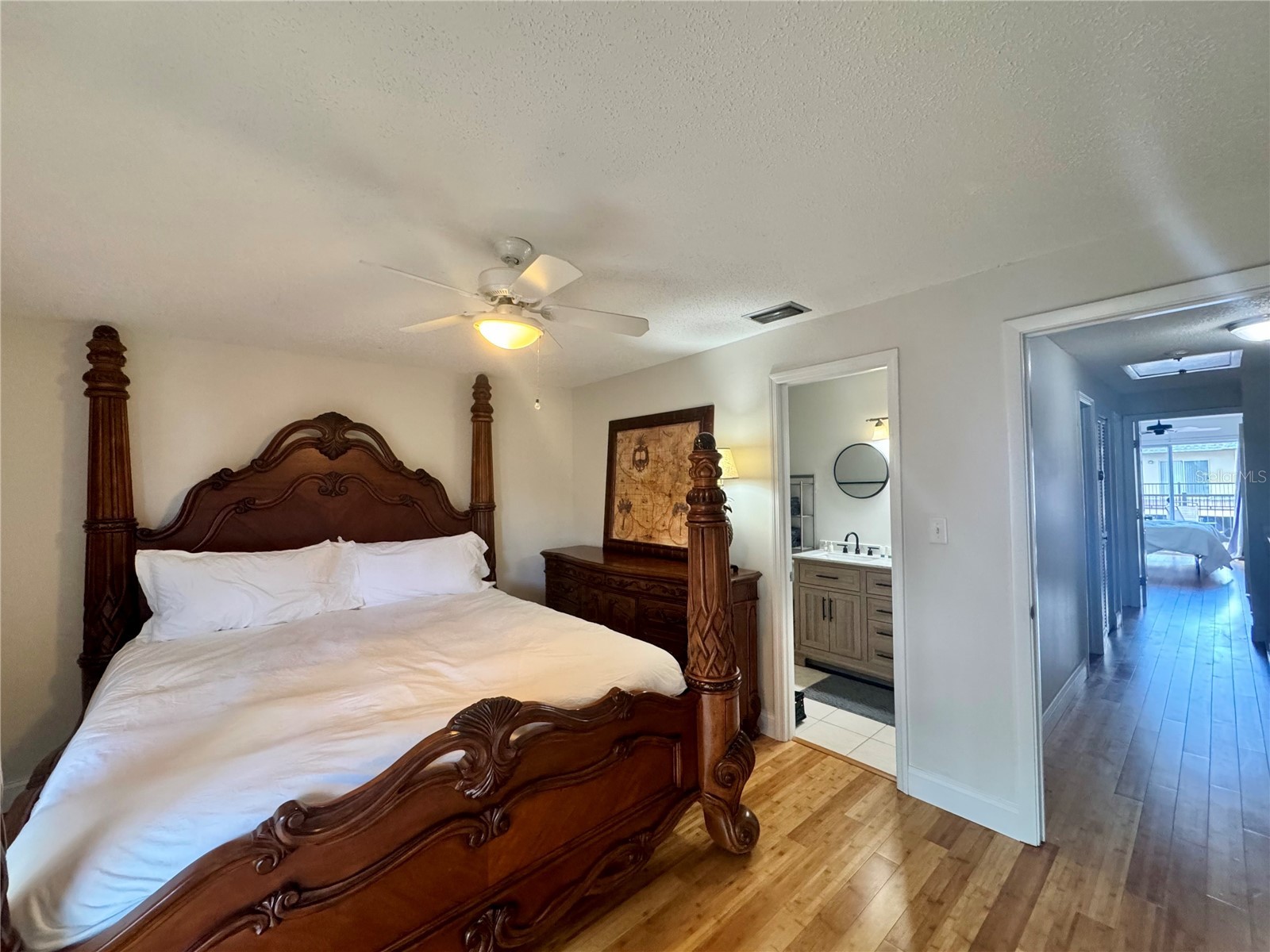 3255 Ramblewood Place Sarasota FL 34237 A4690822 image10